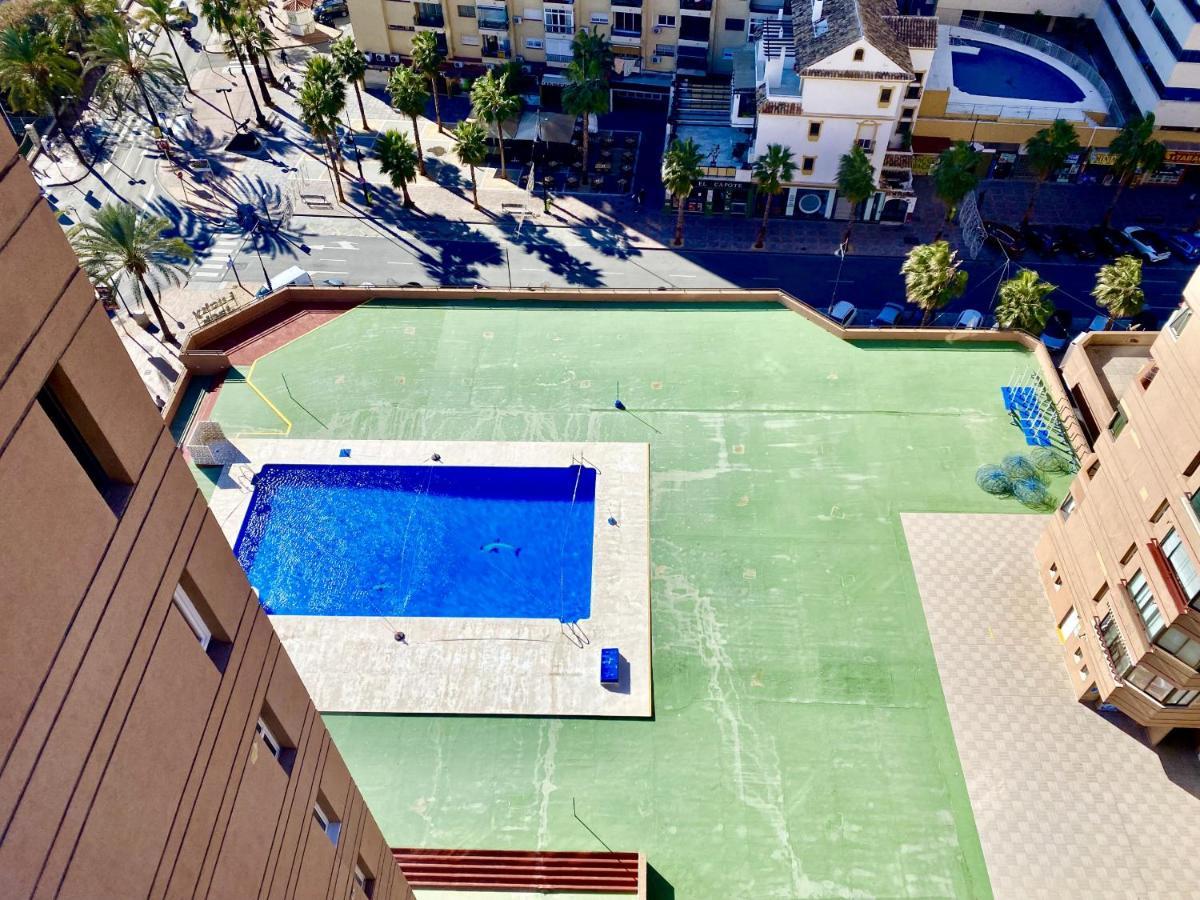 Las Palmeras - Best Location Cozy Apartment فوينخيرولا المظهر الخارجي الصورة
